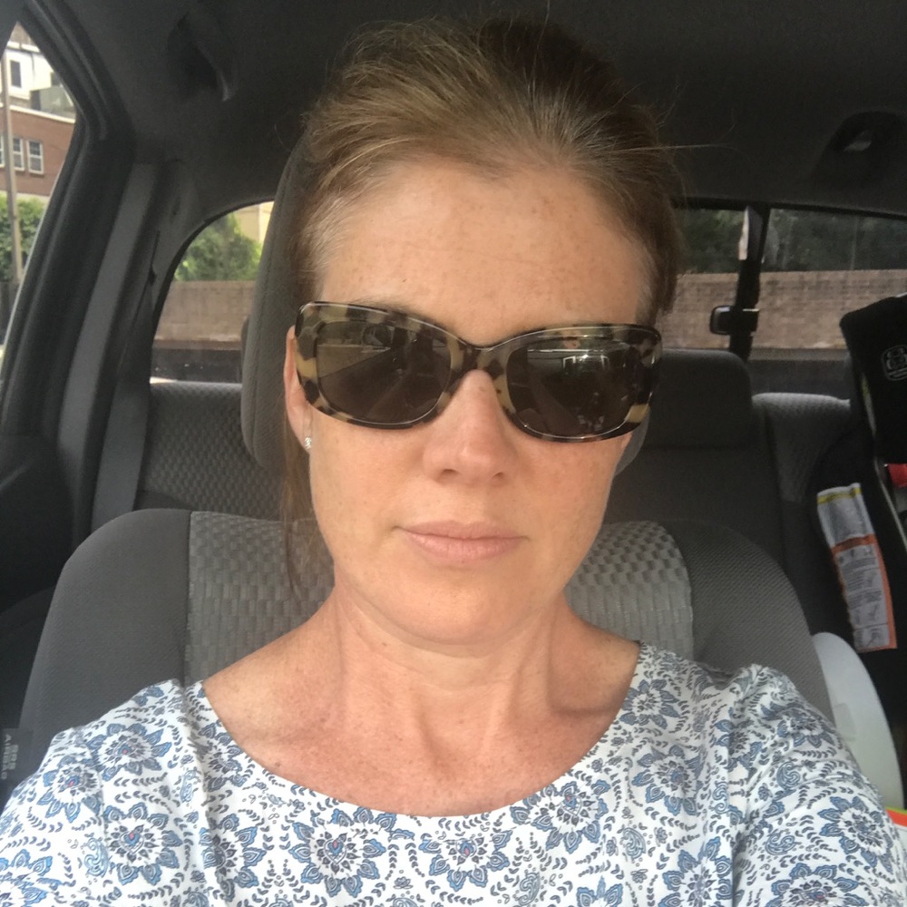 Meet your Posher, Kelly